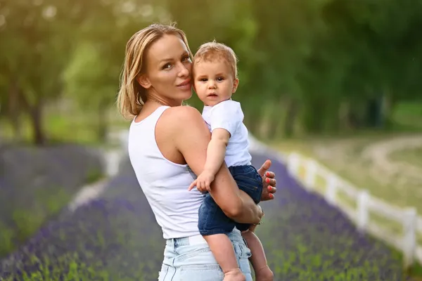 Családi fotó 2 – Lilla Popovics fotós Budapest