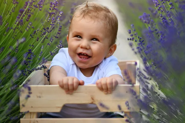 Gyermek fotó 7 – Lilla Popovics fotós Budapest